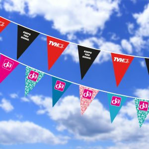 Bunting triangular